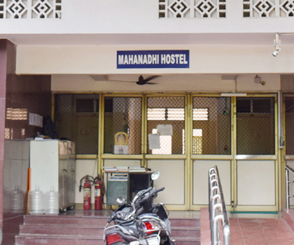 Mahanadhi Hostel - Keepitflowing